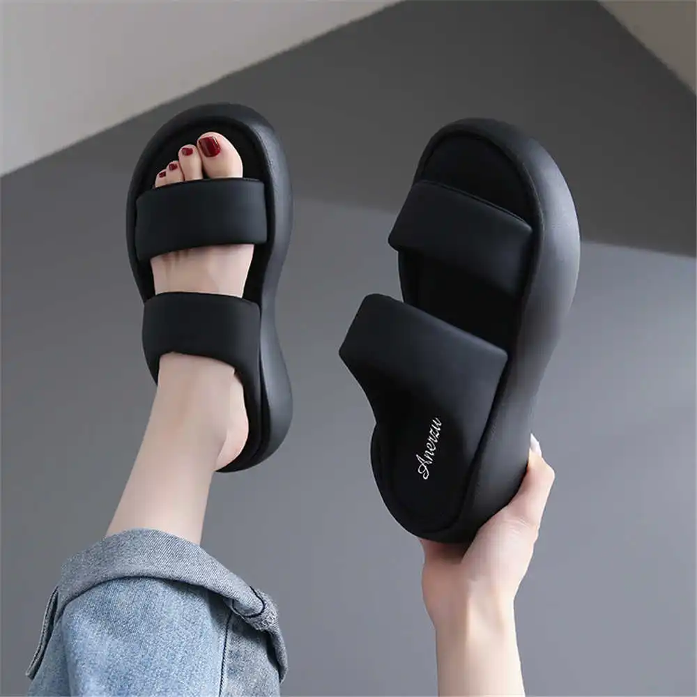 Size 39 Strips Summer Shoes Sa - High Tech Office Room ulasan dan harga